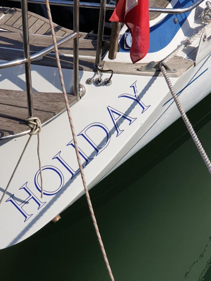 Готель Bed And Boat Holiday Ла-Спеція Екстер'єр фото